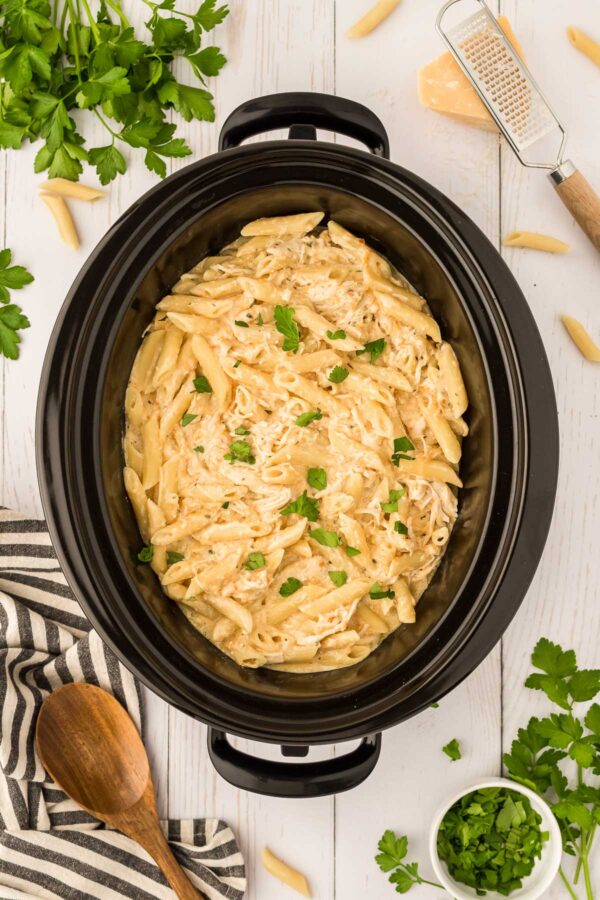 Easy Eats: Crock Pot Chicken & Pasta - WHIT & WHIMSY